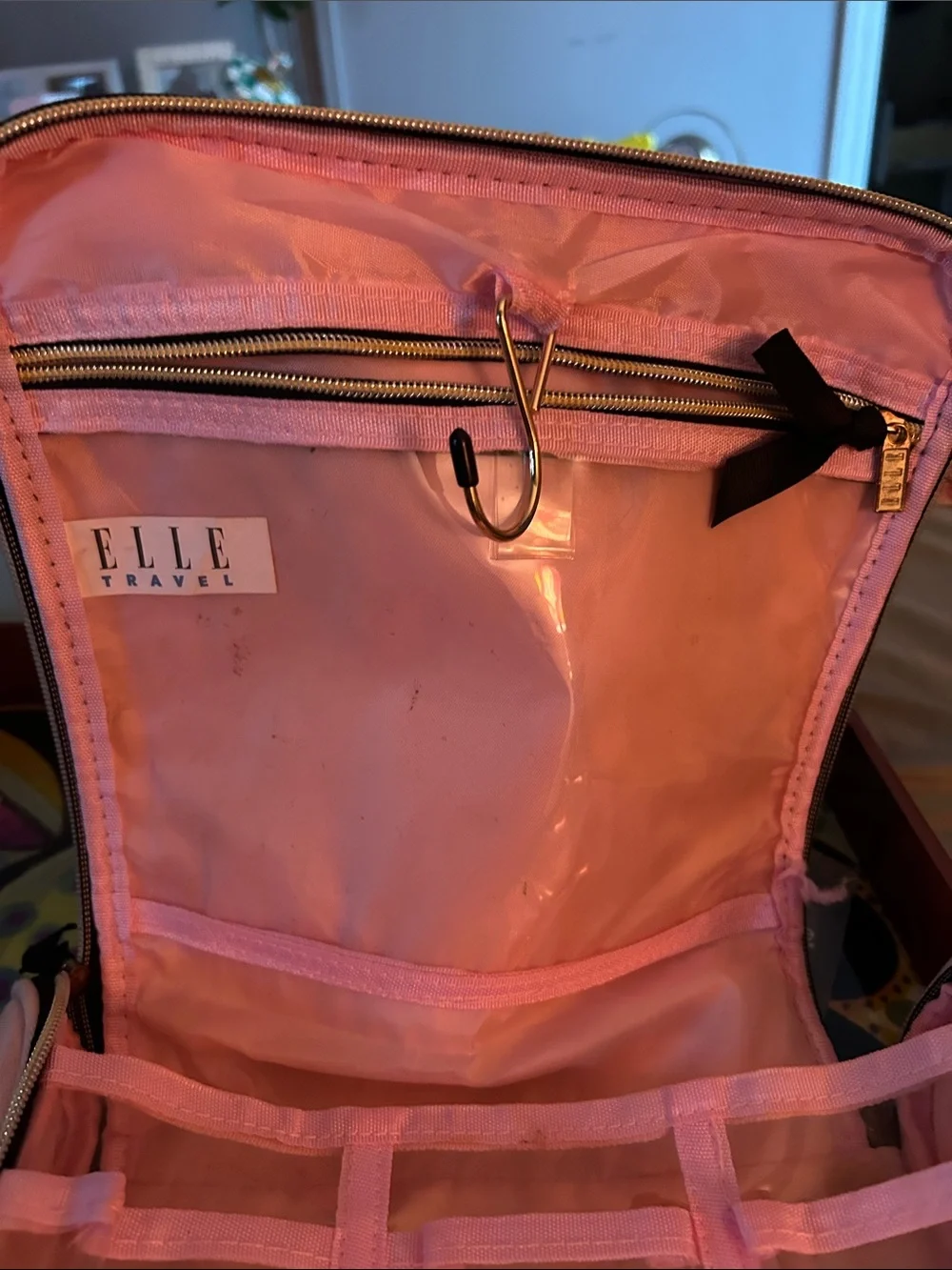 Elle stylish pink